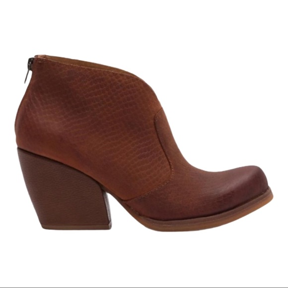 KorkEase Shoes New In Box Korks Leather Gemini Bootie Poshmark